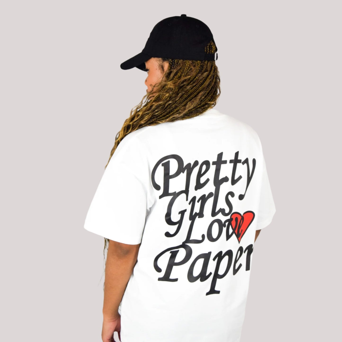 PRETTY GIRLS GRAPHIC T-SHIRT